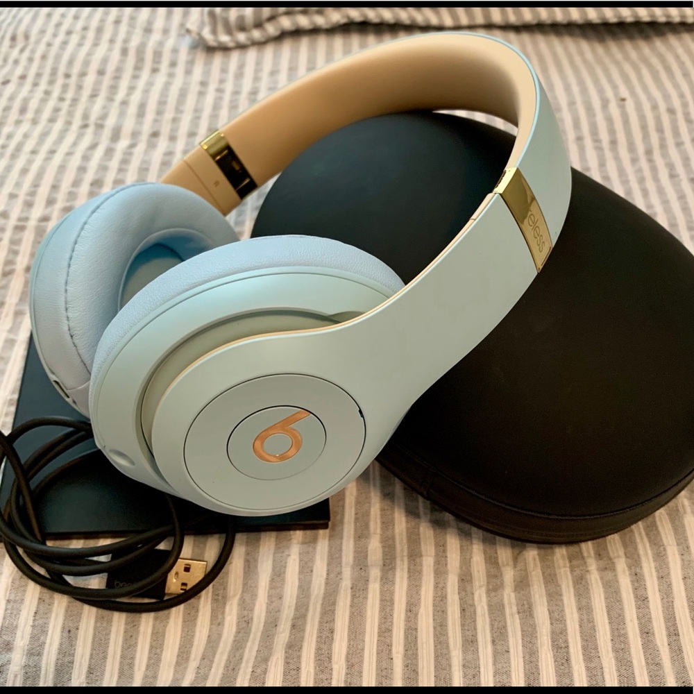 Beats Studio3 Wireless
